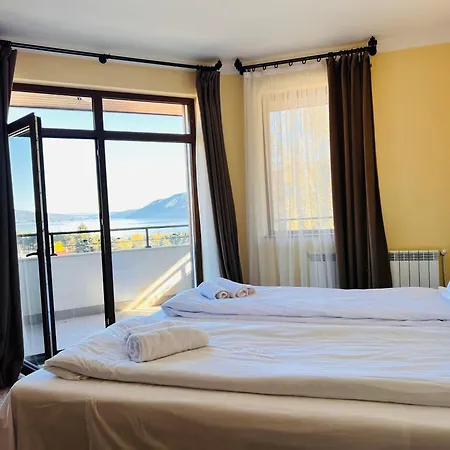Ardohill Hotell