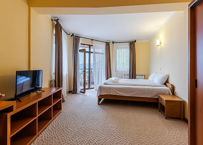 Szálloda Ardo Hill And Restaurant 2*